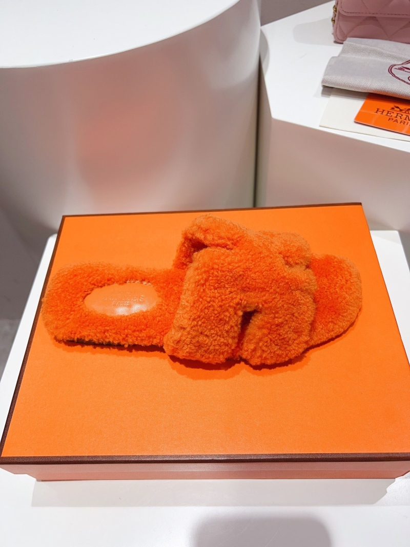 Hermes Slippers